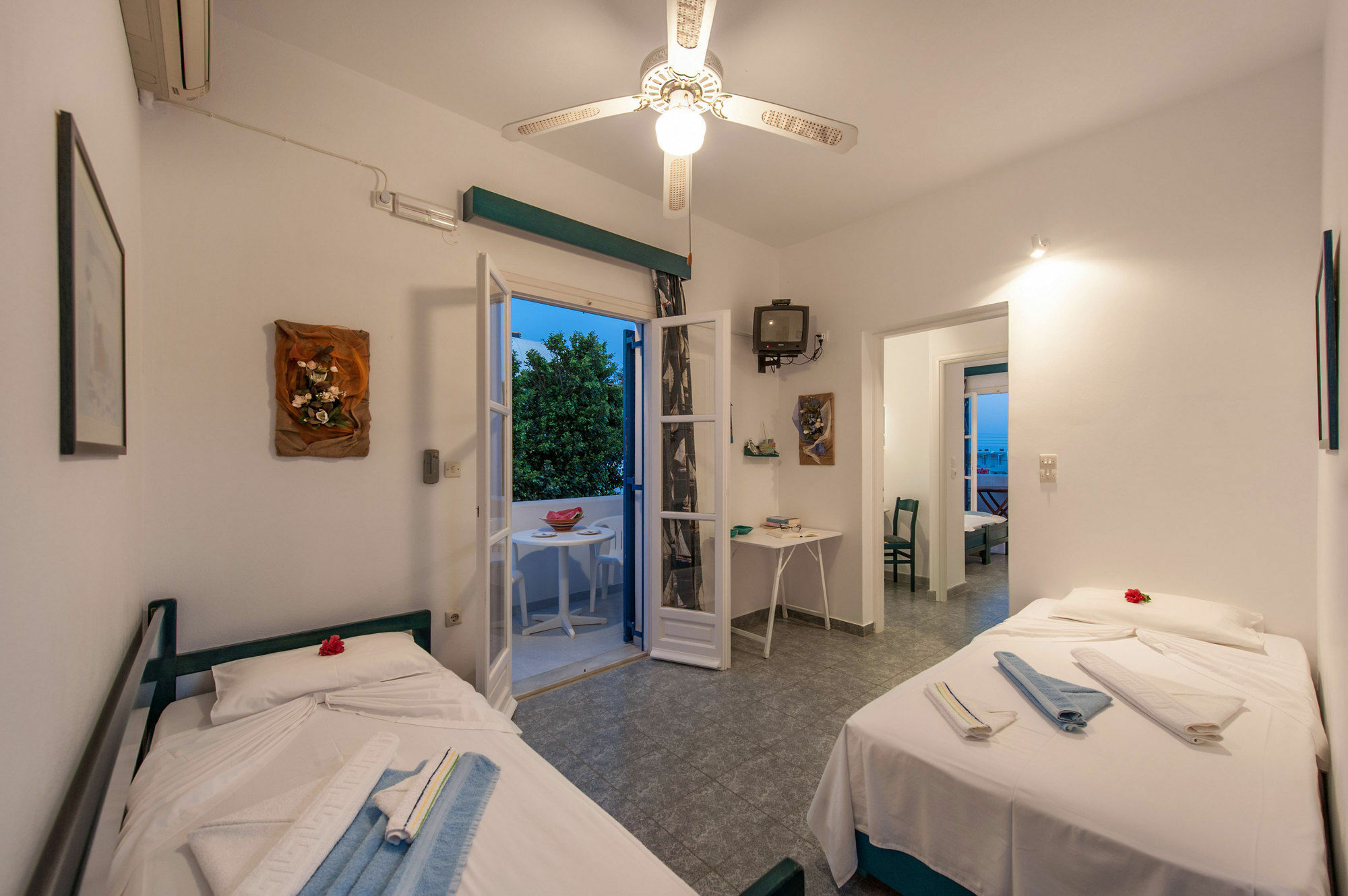 Villa Anna Maria Alikí Екстериор снимка